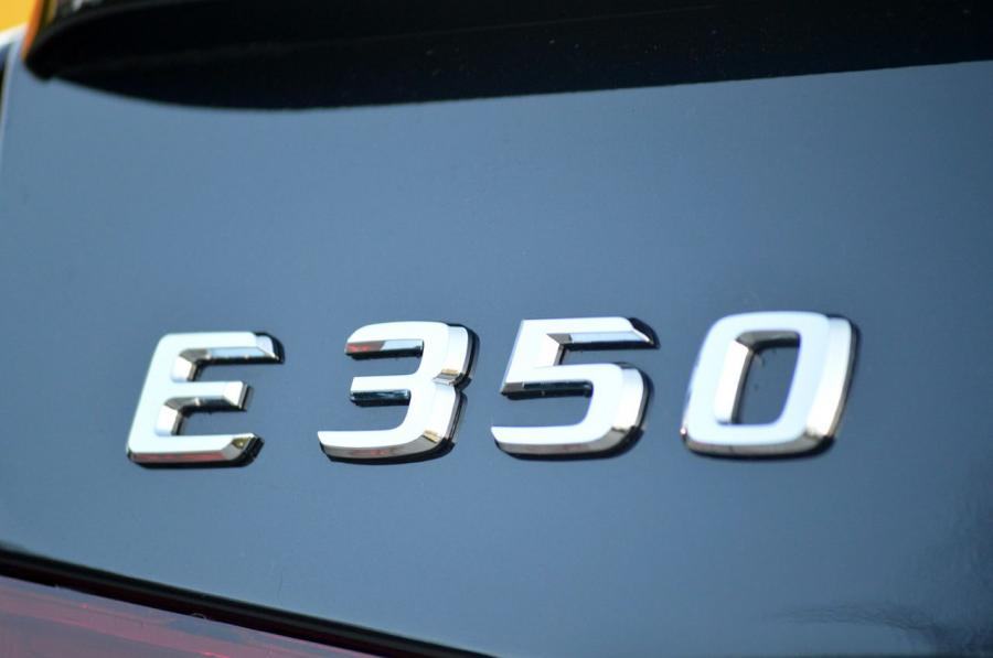  Mercedes-Benz E350 4Matic Sedan 2014 года  (фото 9 из 40)